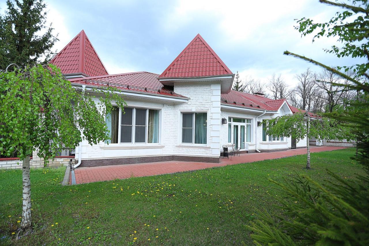 Яр Hotel&Spa Chertovitsy Exterior foto